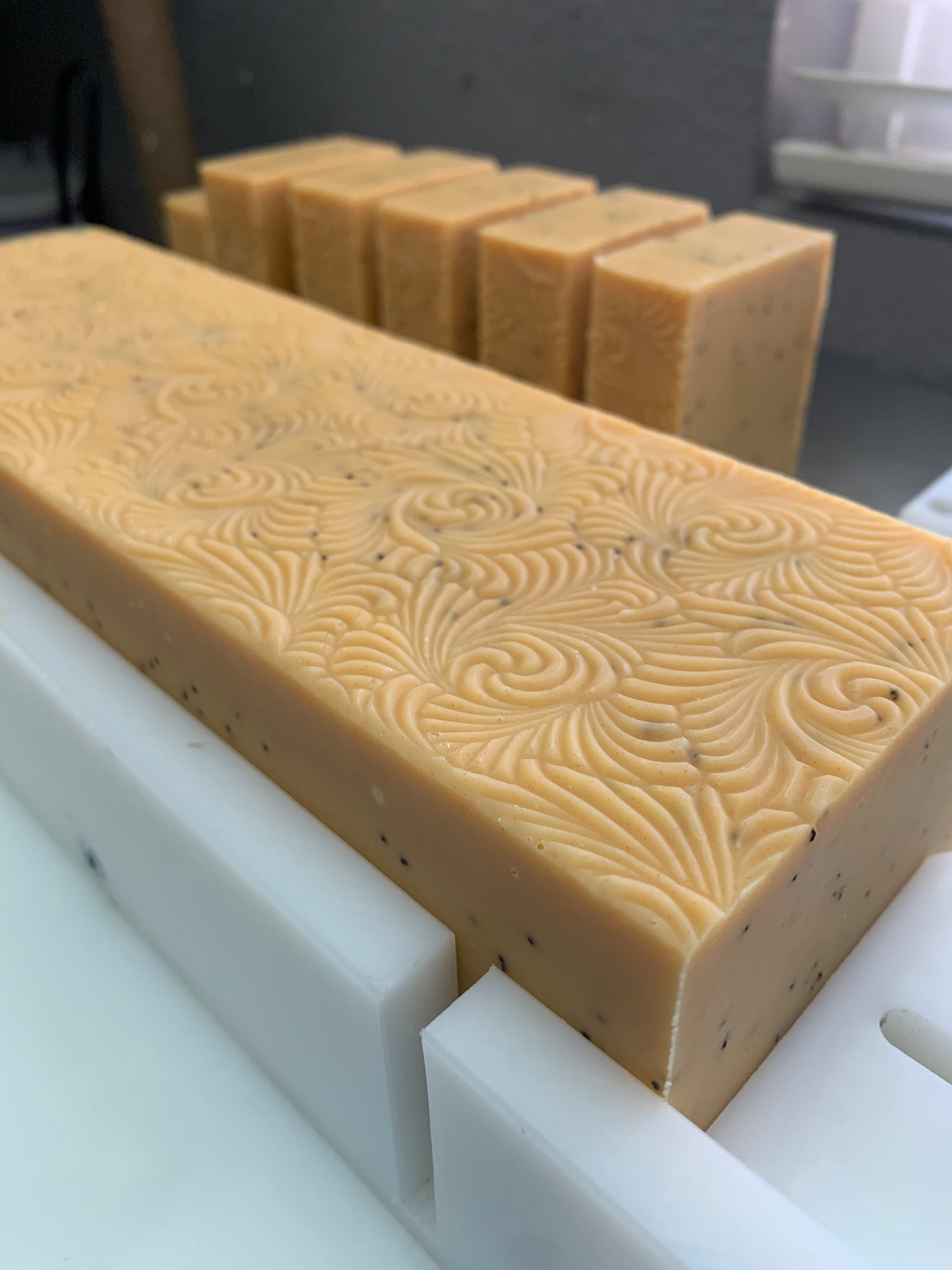 Sunshine Scrub // Lemongrass Poppy Seed Soap